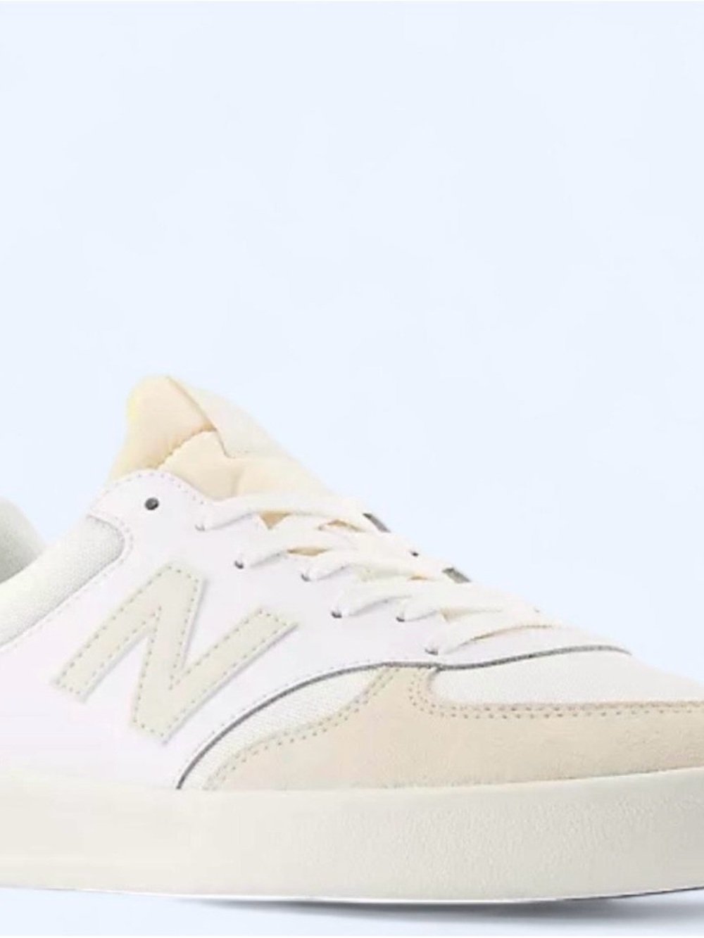 New Balance Low-Top Sneaker in Cream and White